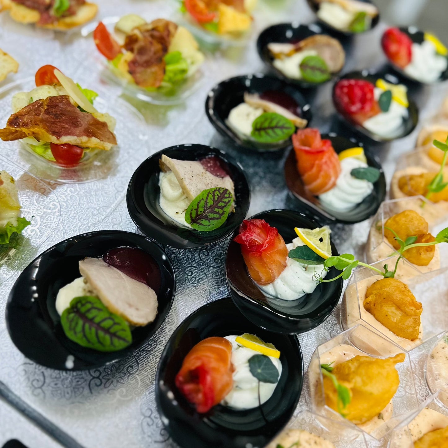 Evenimente Private: "Creează experiențe culinare extraordinare"